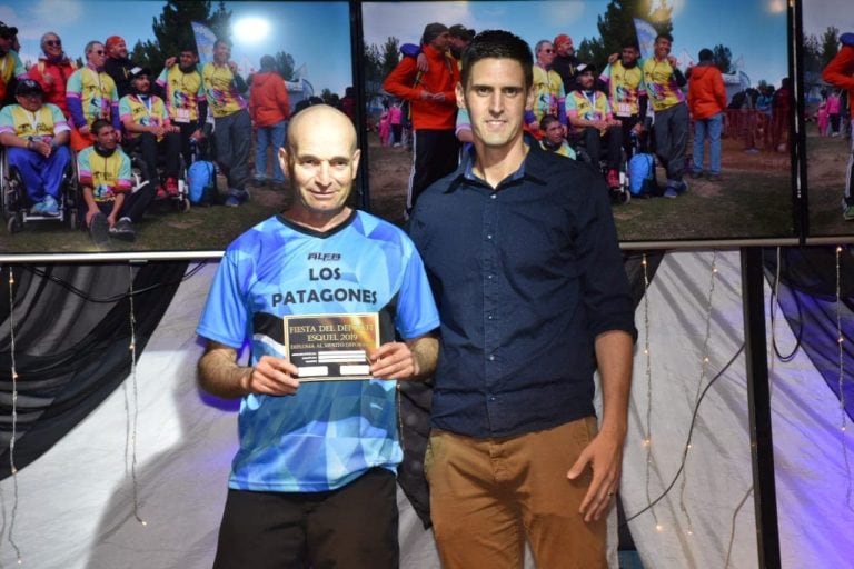 Víctor Álvarez  fue mencionado como uno de los profesores emblemáticos del atletismo regional.