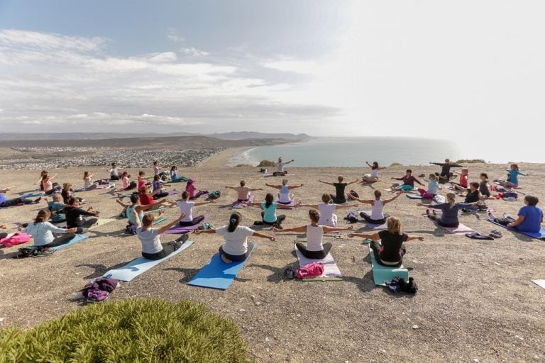 Yoga al aire libre.