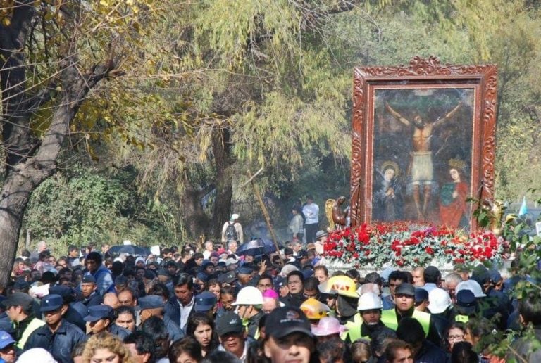 Procesión en honor al Cristo de Sumalao (La Gaceta)