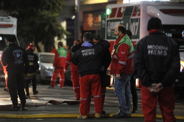 Explosión en una perfumería porteña. (Foto: Clarín)