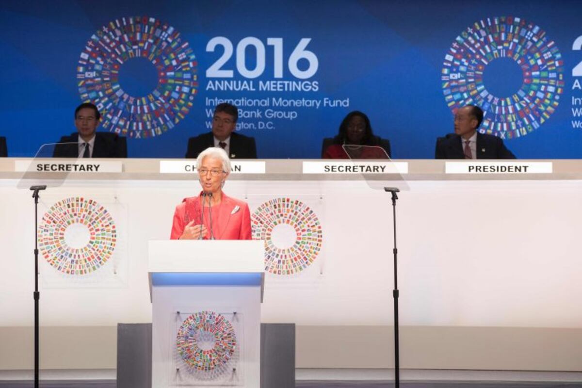 El FMI reclamó mas ajuste fiscal para la Argentina
