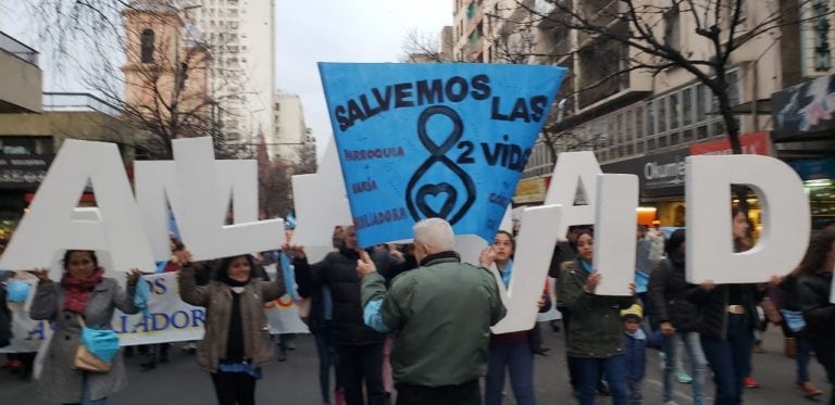 La marcha Provida en Córdoba se lleva a cabo este jueves 8 de agosto.