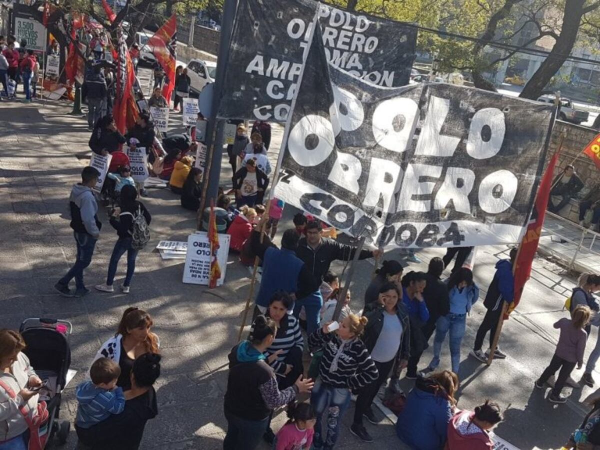"Basta de hambre y desocupación": el Polo Obrero marcha en Córdoba