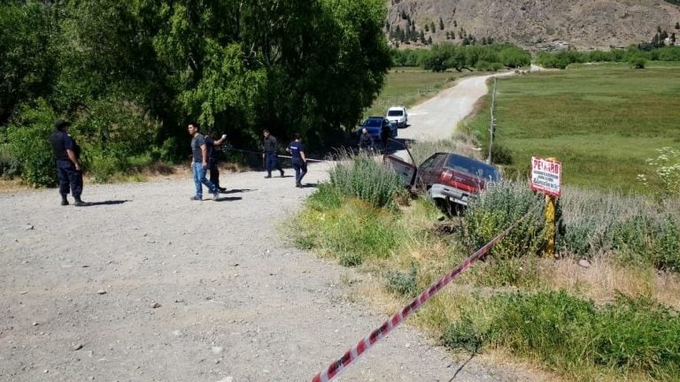 El auto robado fue encontrado en las primeras horas del día  en cercanías de  la ruta de ingreso a la ciudad.