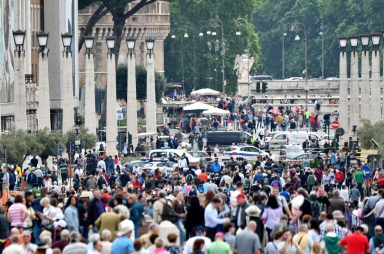 Las actividades de la Iglesia no se vieron afectadas por el hehco. Foto: AFP.