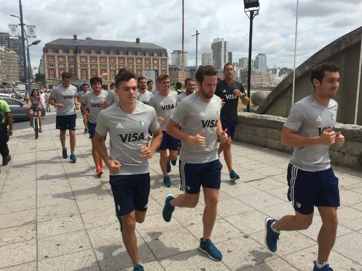 Los Leones hacen pretemporada en Mar del Plata.