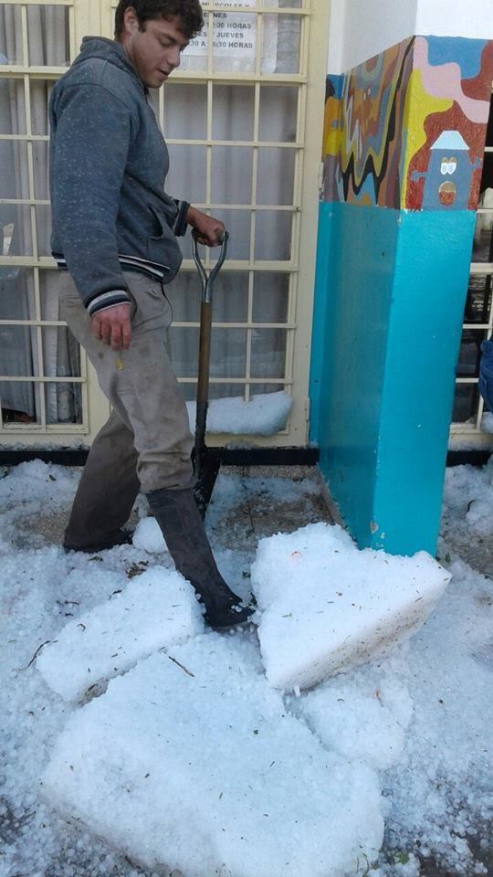 Granizo en Huinca Renancó