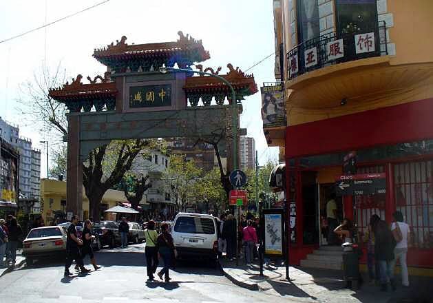 El Barrio Chino y un viernes de allanamientos. 