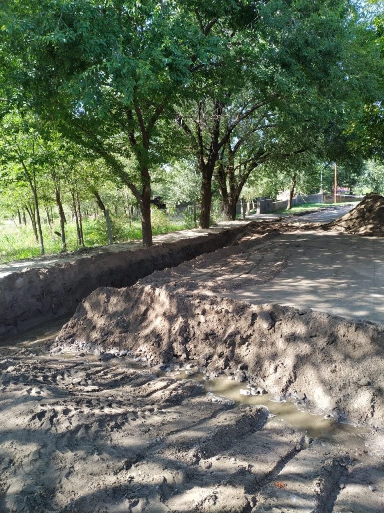 Obras en la costanera de Brochero