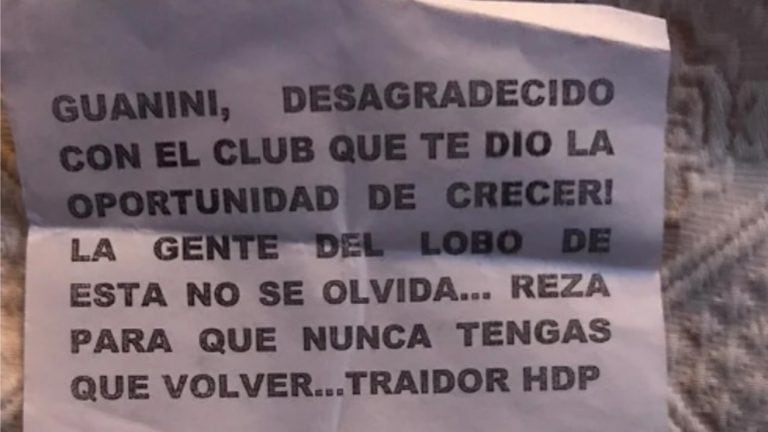 Escrito con amenazas que recibió Guanini por parte de la barra de Gimnasia de La Plata.