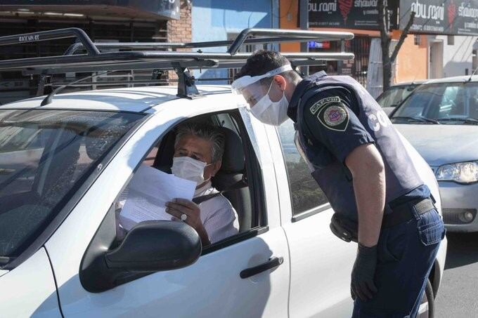 Los controles policiales se intensificaron por el uso obligatorio de barbijo.