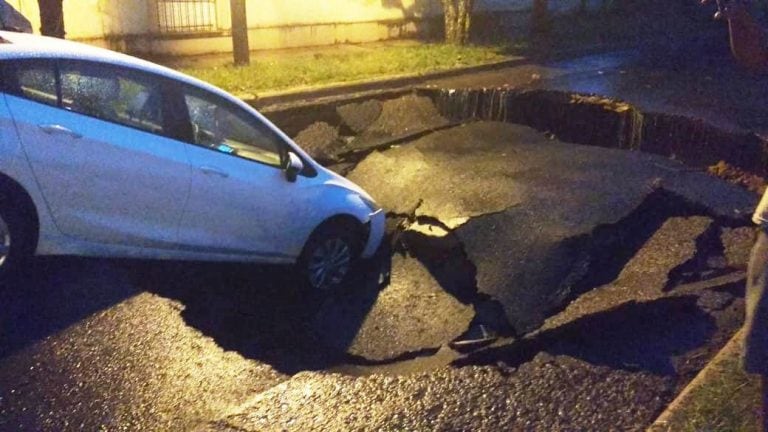 Temporal de lluvia y viento dejaron varios barrios bajo agua