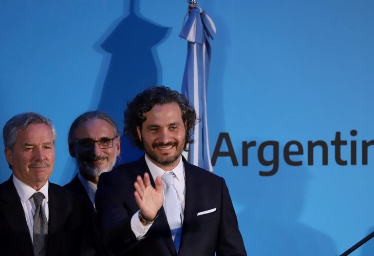 Santiago Cafiero, flamante jefe de Gabinete, durante la jura de ministros. REUTERS/Matias Baglietto