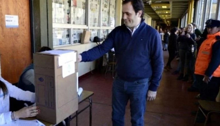 De esta manera, las autoridades electorales rechazaron las denuncias hechas por la oposición (web).