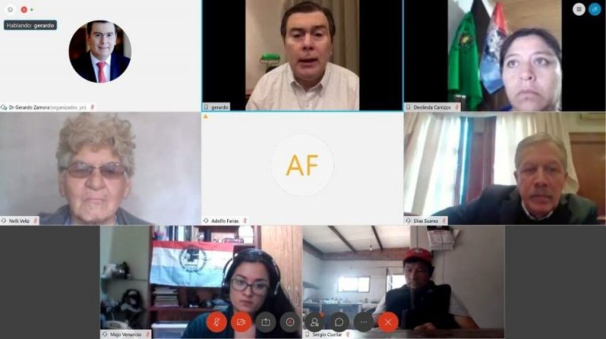 Reunión de Zamora con organizaciones campesinas