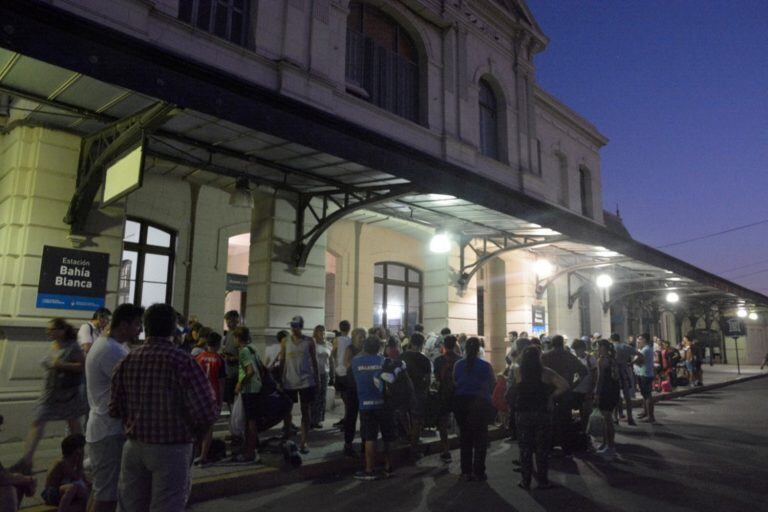 Gran venta de pasajes para el servicio Bahía Blanca - Buenos Aires