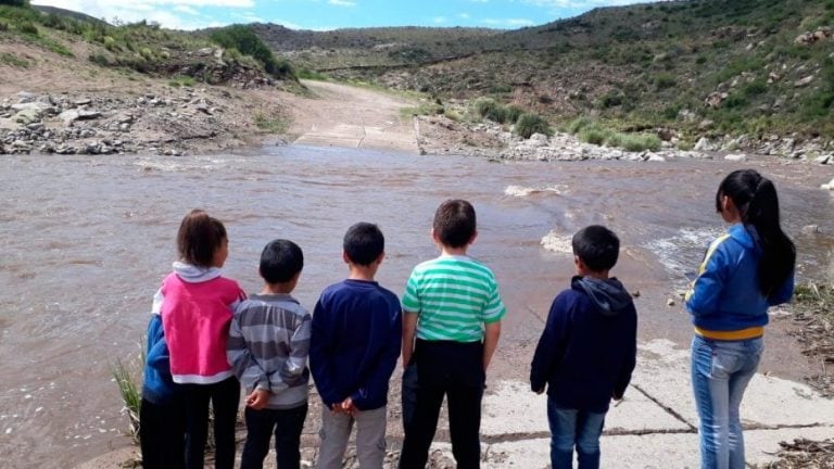 Los chicos de Paso Grande no pueden ir a la escuela.