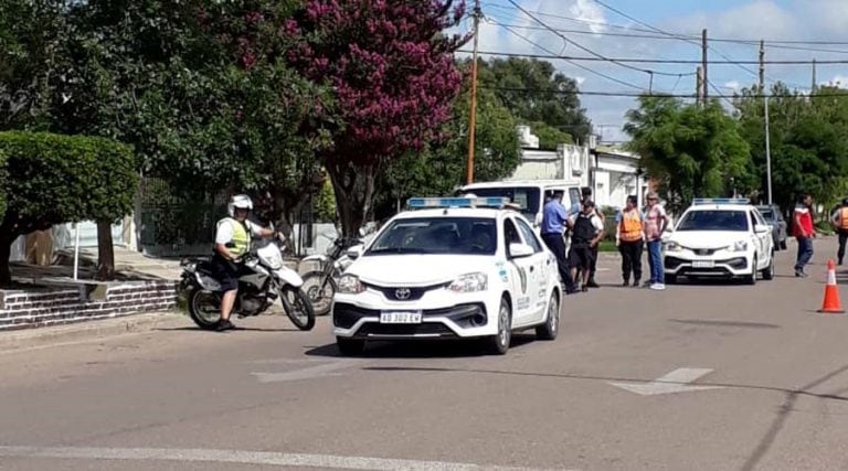 Los ocupantes de la moto fueron detenidos (Infopico)