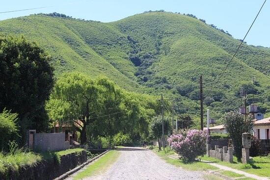 Las apacibles calles de La Caldera.