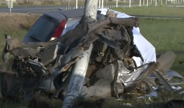 Un conductor falleció al accidentarse en la ruta 19. (Captura L10)