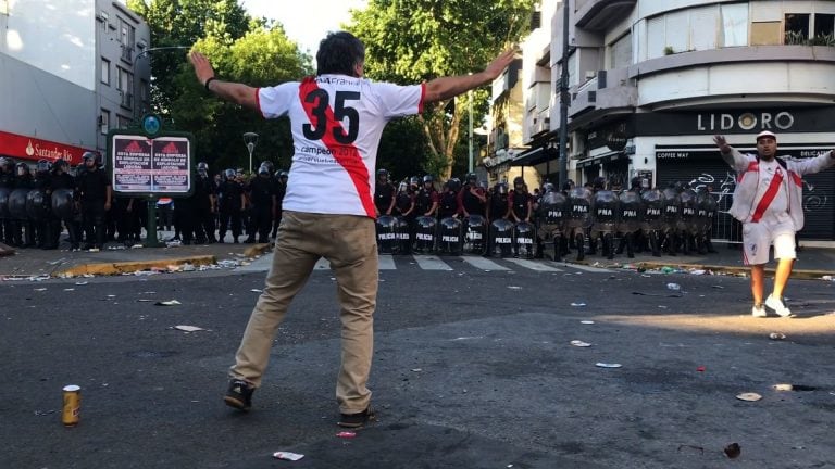 Incidentes ante la final de la Copa Libertadores (AFP)