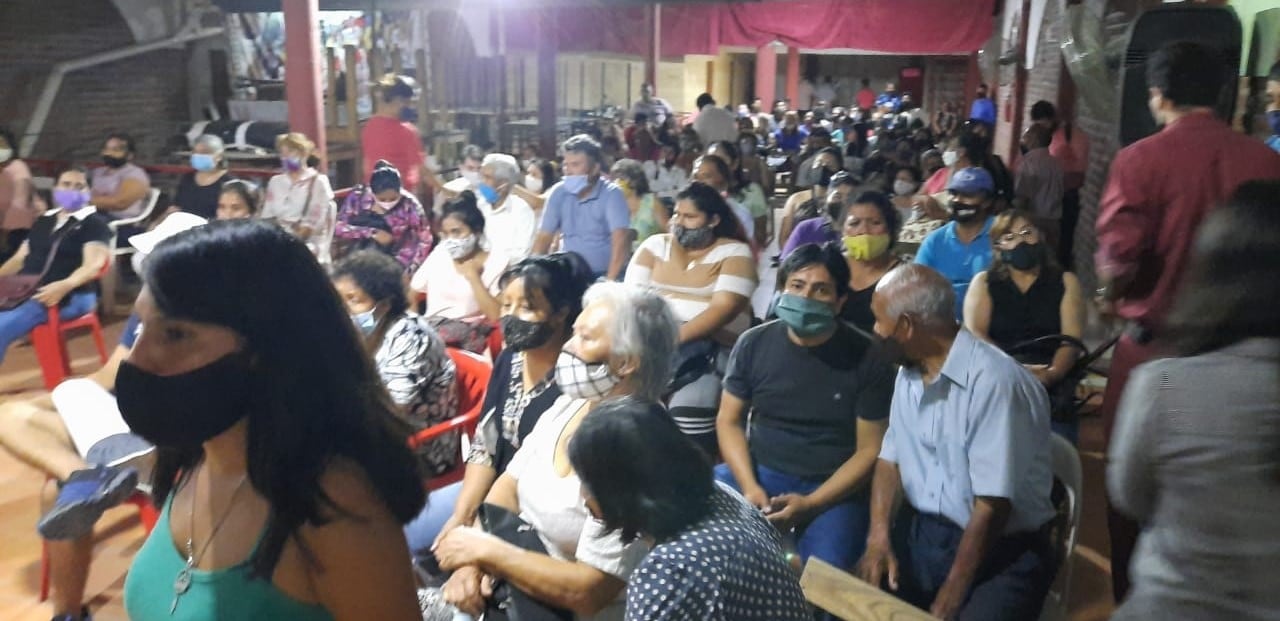 Importante concurrencia de militantes y dirigentes en el acto de lanzamiento del Movimiento Peronista de Jujuy, en el barrio Islas Malvinas.