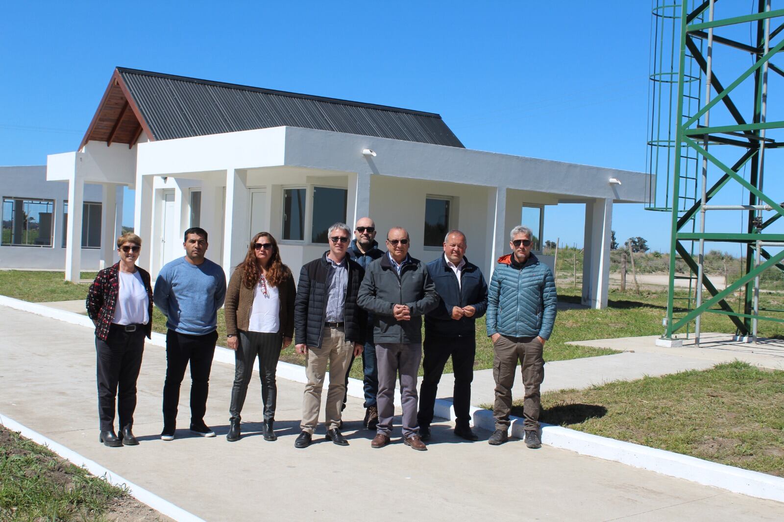 Se realizó la firma de transferencia de obra, que brindará el servicio de red cloacal a 1000 orensanos.