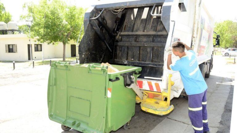 Nuevos contenedores en balnearios de Neuquén (Río Negro).