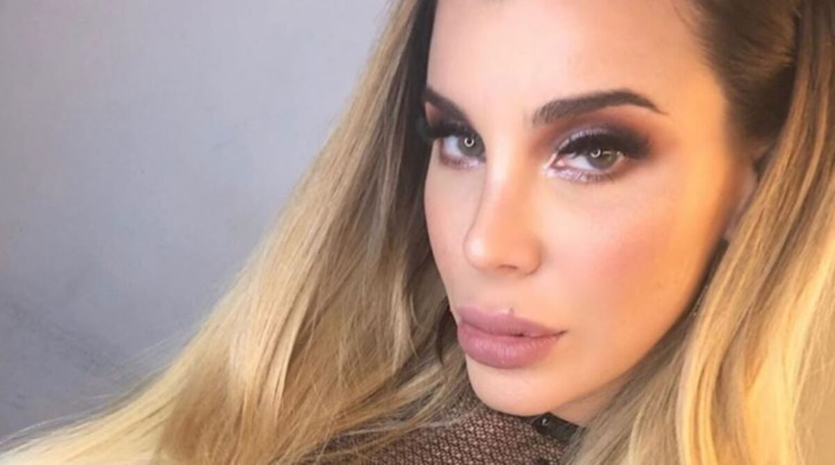 Charlotte Caniggia reveló su secreto de belleza desde una bañera llena de burbujas