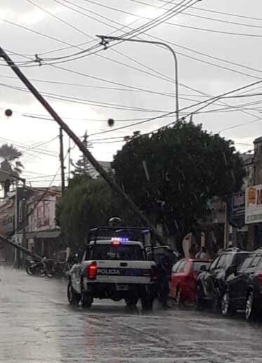 Un temporal causó destrozos en General Güemes. (Policía de Salta)