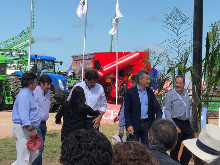 Macri, en la previa del discurso. Hizo tres anuncios importantes para los productores.