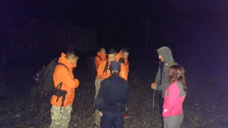 Búsqueda contrareloj de una joven en los cerros de Campo Quijano. (Policía de Salta)