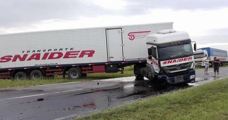 Un impactante choque se registró en ruta 11