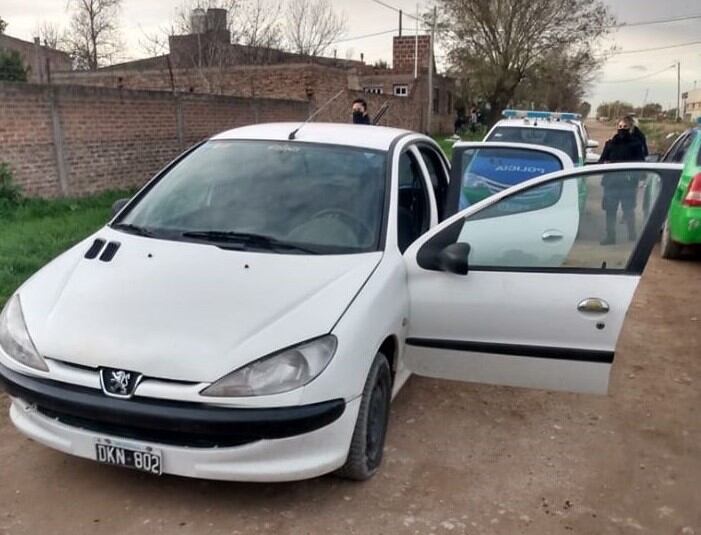 El auto que conducía Llanes