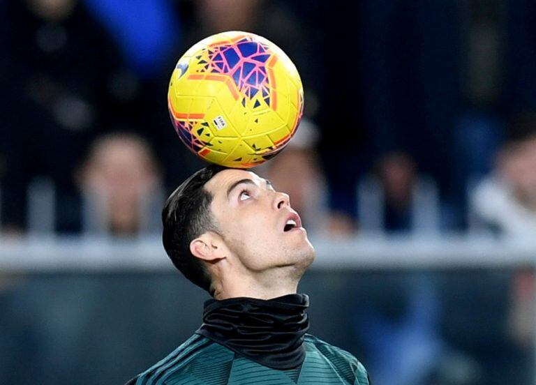 Su usuario de Instagram es @cristiano  (REUTERS/Jennifer Lorenzini)