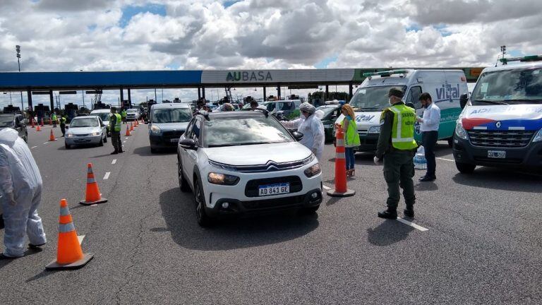 El Gobierno otorgará 5 mil pesos a las fuerzas armadas y de seguridad