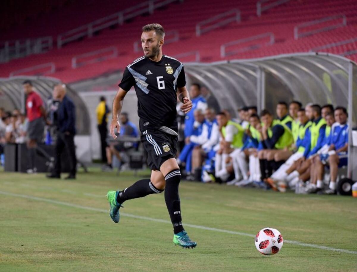 Germán Pezzella, otra baja para los amistosos de la Selección ante México