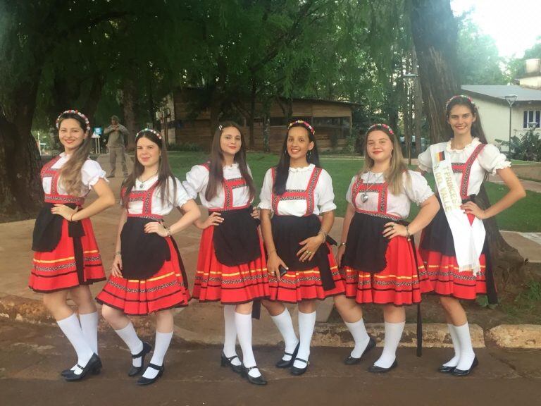 Esplendor de juventud en la celebración de la Colectividad Alemana de Aristóbulo del Valle. (Foto de Flavia Roggensack Lange)