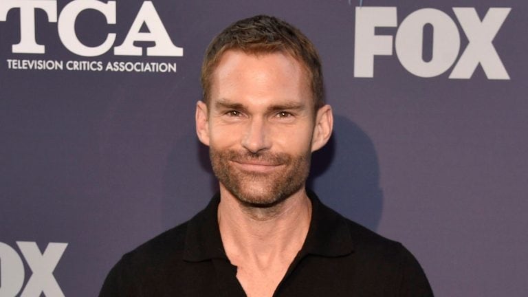 Seann William Scott.