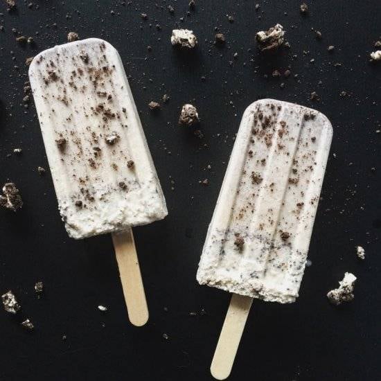 Helados de palito para chicos en vacaciones.