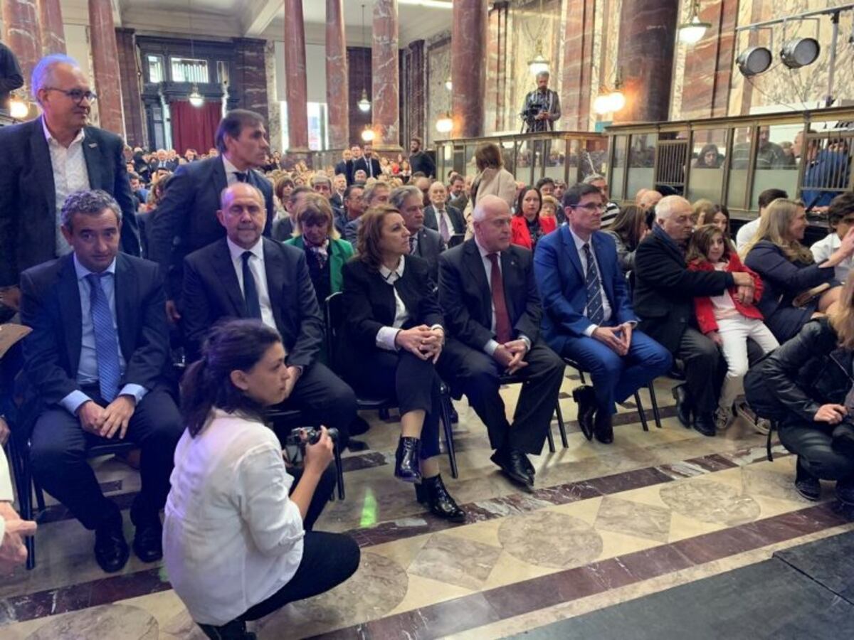 Lifschitz y Perotti se cruzaron en público por primera vez tras las elecciones