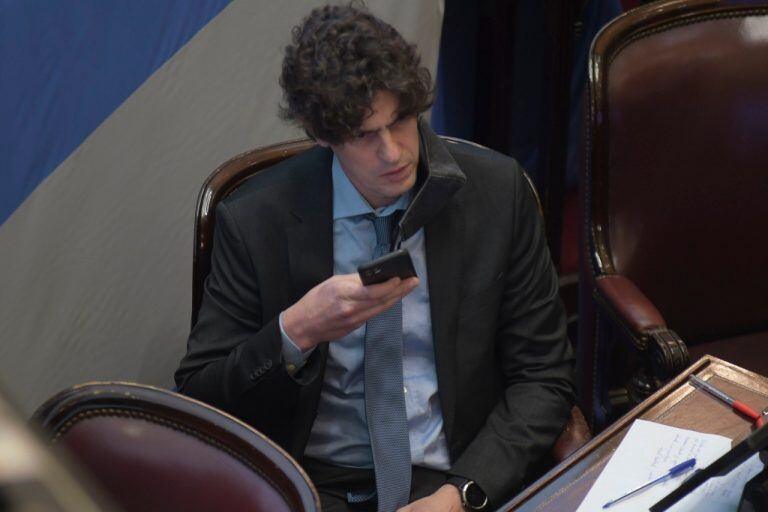 Martín Lousteau, senador de Juntos por el Cambio, señaló que en el Presupuesto “hay tres artículos que detonan las leyes de Responsabilidad Fiscal”  (Foto: Federico López Claro)