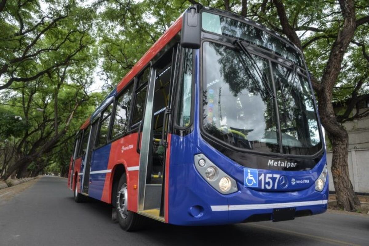 Docentes y celadores no pagarán pasajes en MendoTran