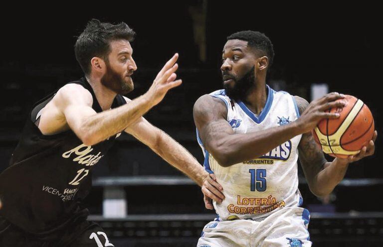 Regatas Corrientes enfrenta a Ferro