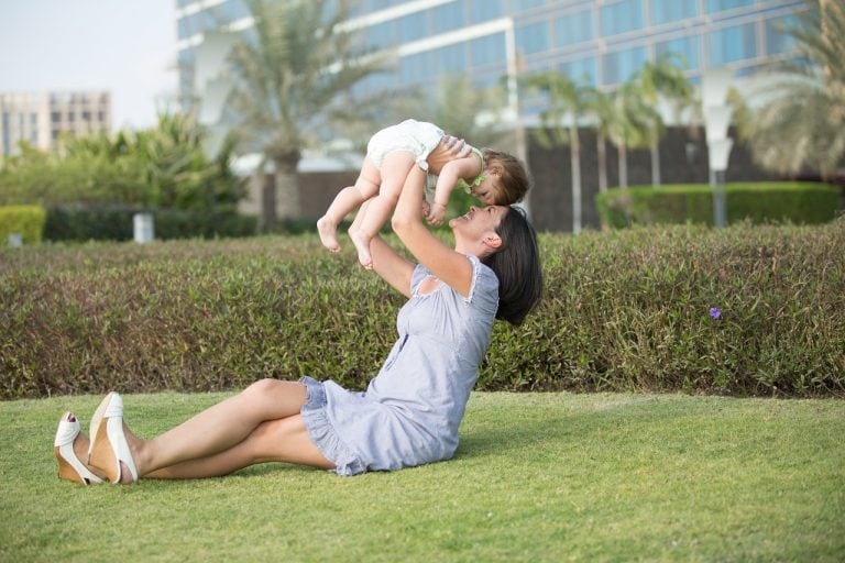 Madre e hijo. (WEB)