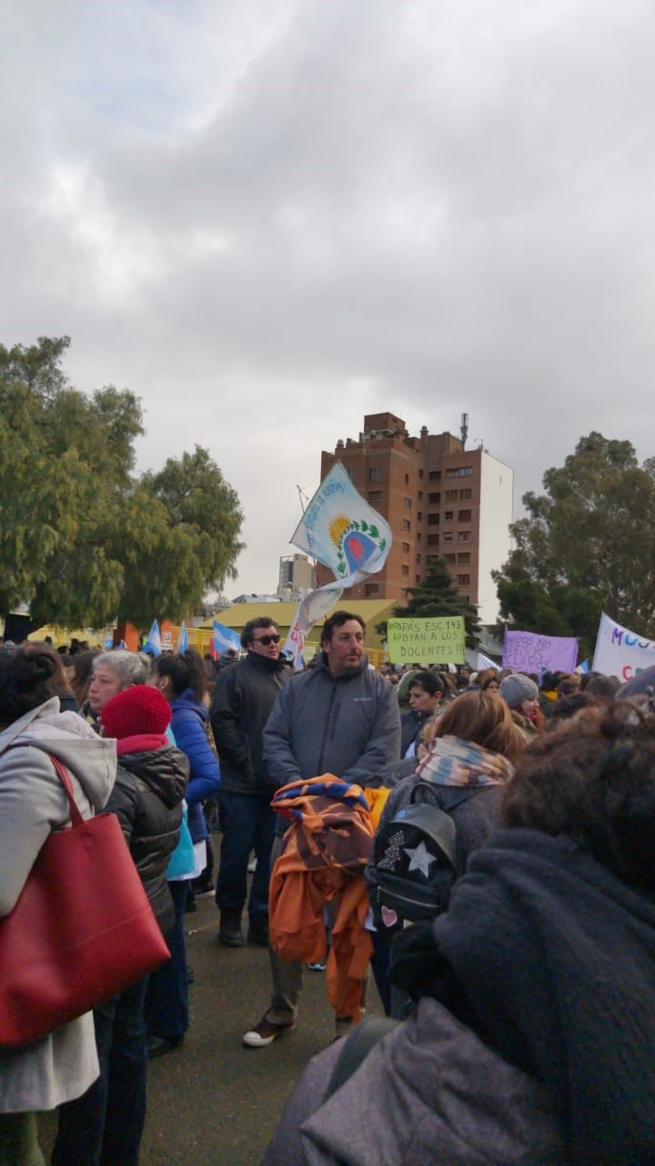 Los docentes se movilizaron otra vez.