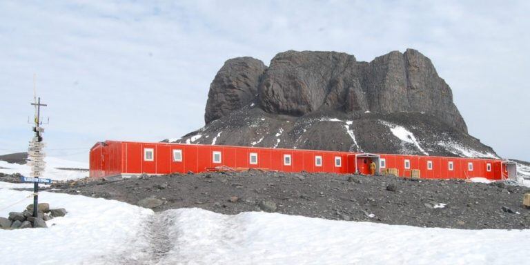 Base Arntártica Argentina "Carlini".