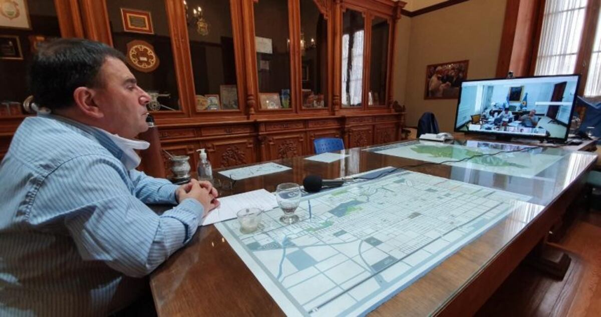 Fondos de emergencia: Bertellys participó de una conferencia con Kicillof