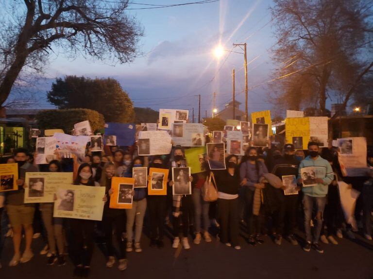 La movilización llegó hasta avenida Armada Argentina, en el reclamo por justicia.