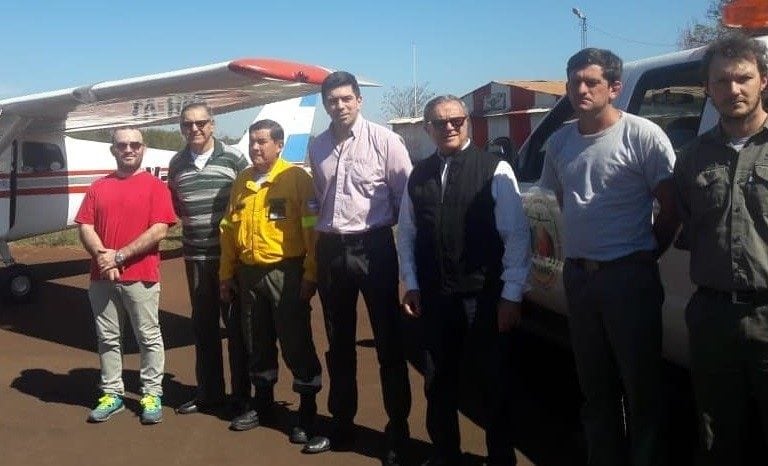 Equipo de control del fuego en Apóstoles, sur de Misiones. (Misiones Online)